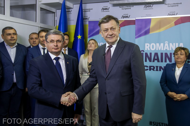 Crin Antonescu, candidatul susținut de PAS: „Republica Moldova vrea o Românie pro-UE!”