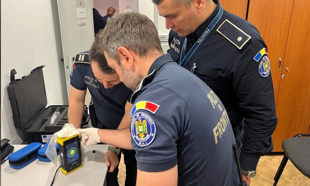 Capturi pe culoarul „Nimic de declarat” la Aeroportul Iași. Ce au descoperit autoritățile