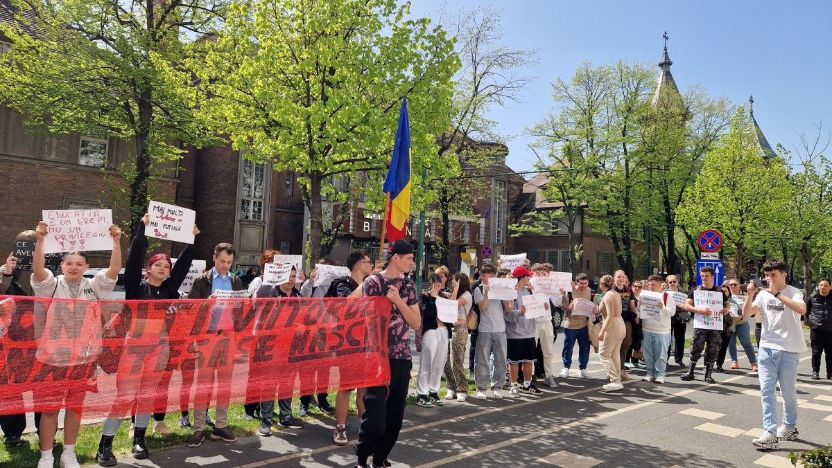 Polițiștii de la Criminalitate Economică verifică situaţia de la Colegiul Tehnologic de Vest din Timișoara