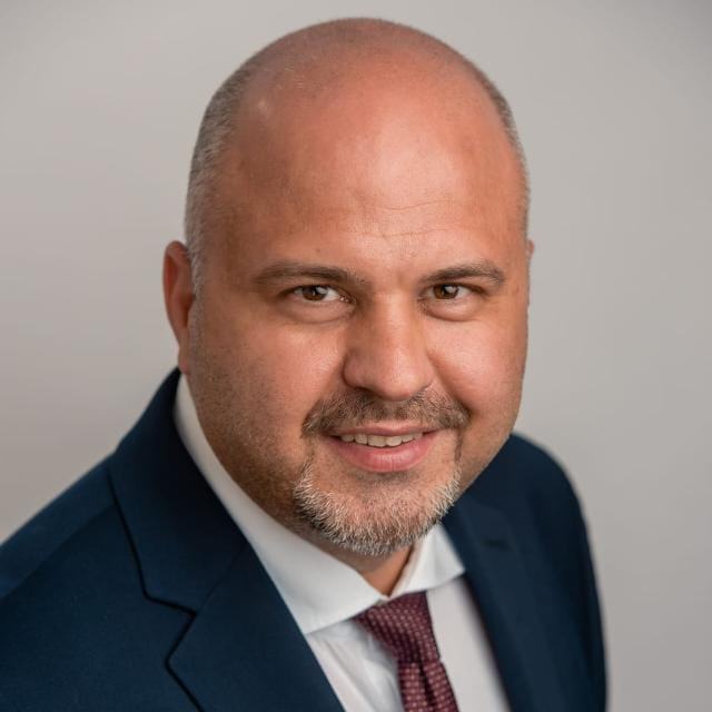 Emanuel Ungureanu susține că Elena Laconi ar trebui să ia decizia cea mai înțeleaptă în privința alegerilor prezidențiale