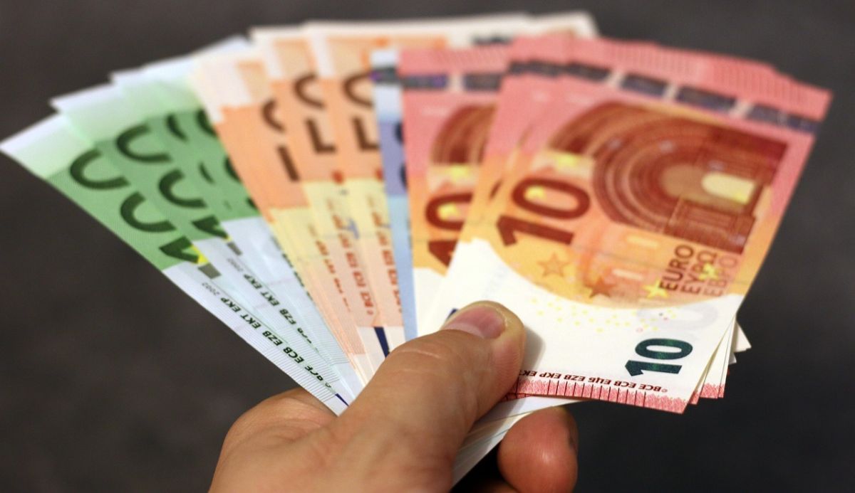 ZIARUL DE IAȘI | Administratorul IML Iași a luat șpagă pentru a o juca la păcănele