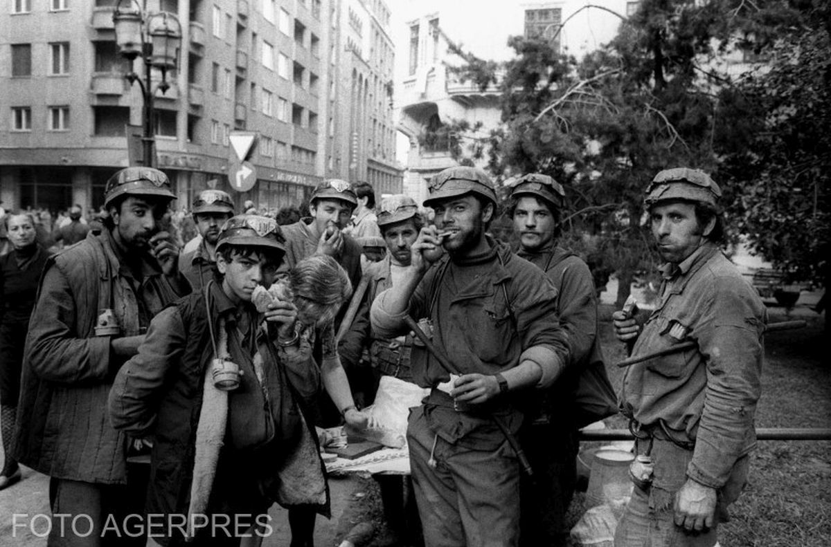 Dosarul „Mineriadei”. Ion Iliescu, Petre Roman, Gelu Voican Voiculescu, Virgil Măgureanu, Miron Cozma și Adrian Sârbu, trimiși în judecată