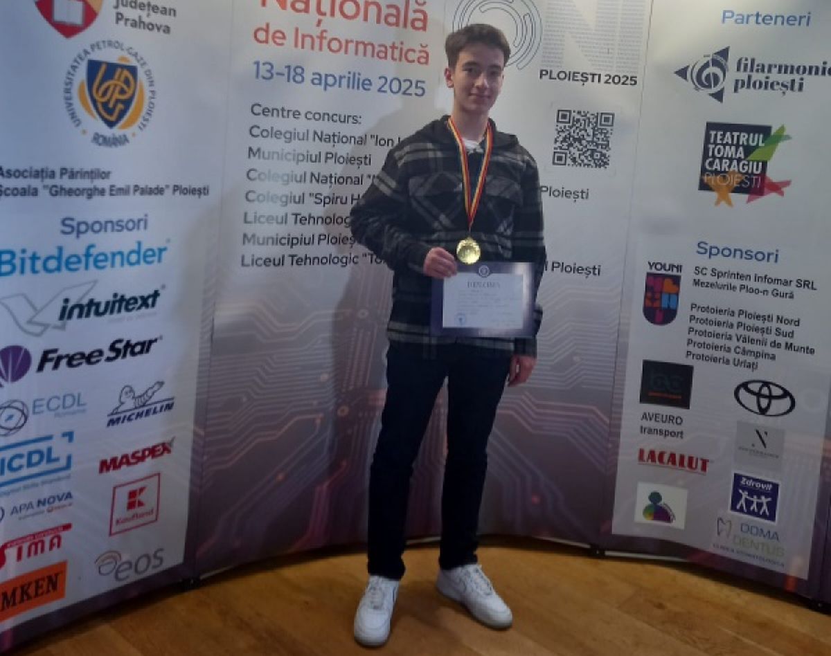 VIAȚA LIBERĂ | Rareș Neculau, medaliat cu aur la Olimpiada Națională de Informatică: „Oricine îşi depăşeşte limitele este un campion”