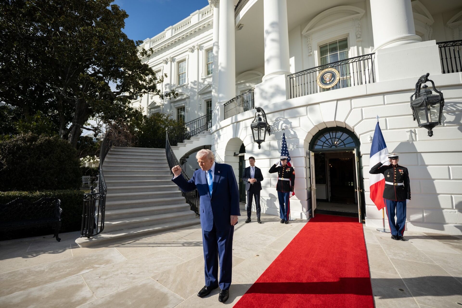 O paradă militară în onoarea Armatei SUA va avea loc chiar de ziua de naștere a lui Donald Trump