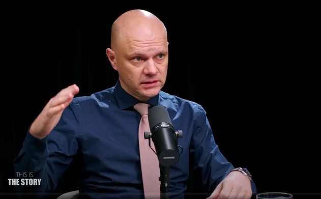 EPOCH TIMES | Politologul Ioan Stanomir: „Mă îngrozeşte cum s-a ajuns ca respectul să nu mai însemne nimic”