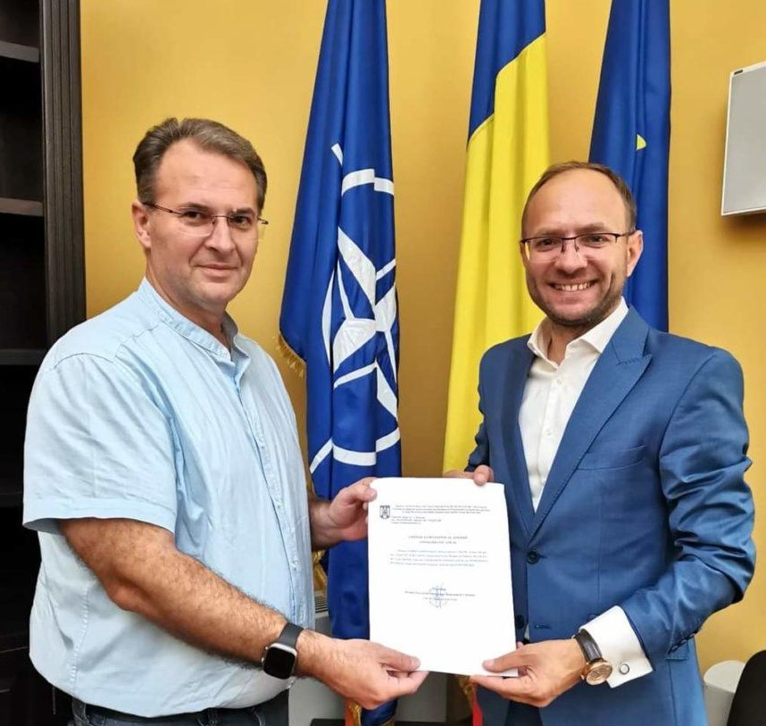 Primar condamnat pentru corupție rămâne în funcție și cu pedeapsa amânată. Motivarea judecătorilor
