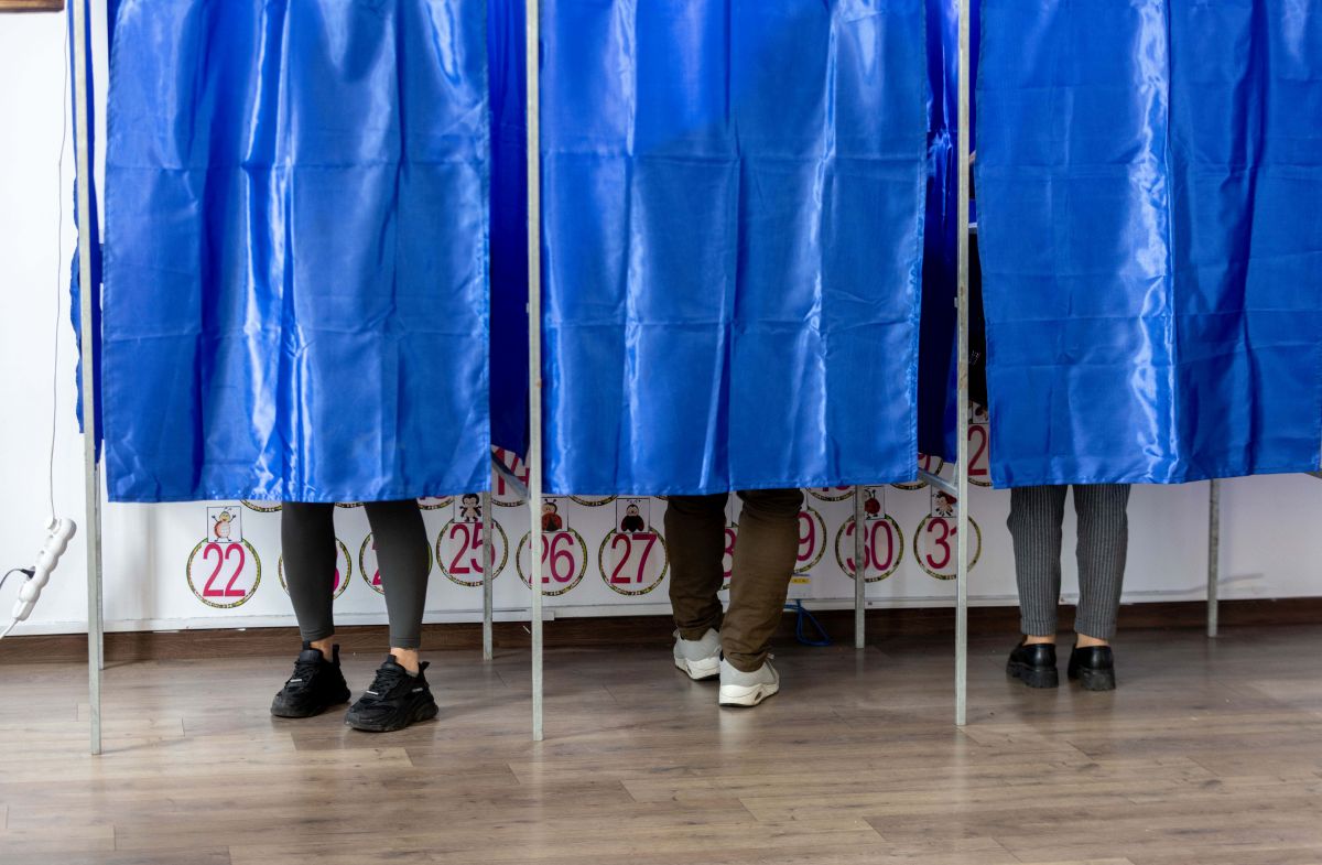 Alegeri prezidențiale, turul 2: Peste 170.000 de români au votat în diaspora
