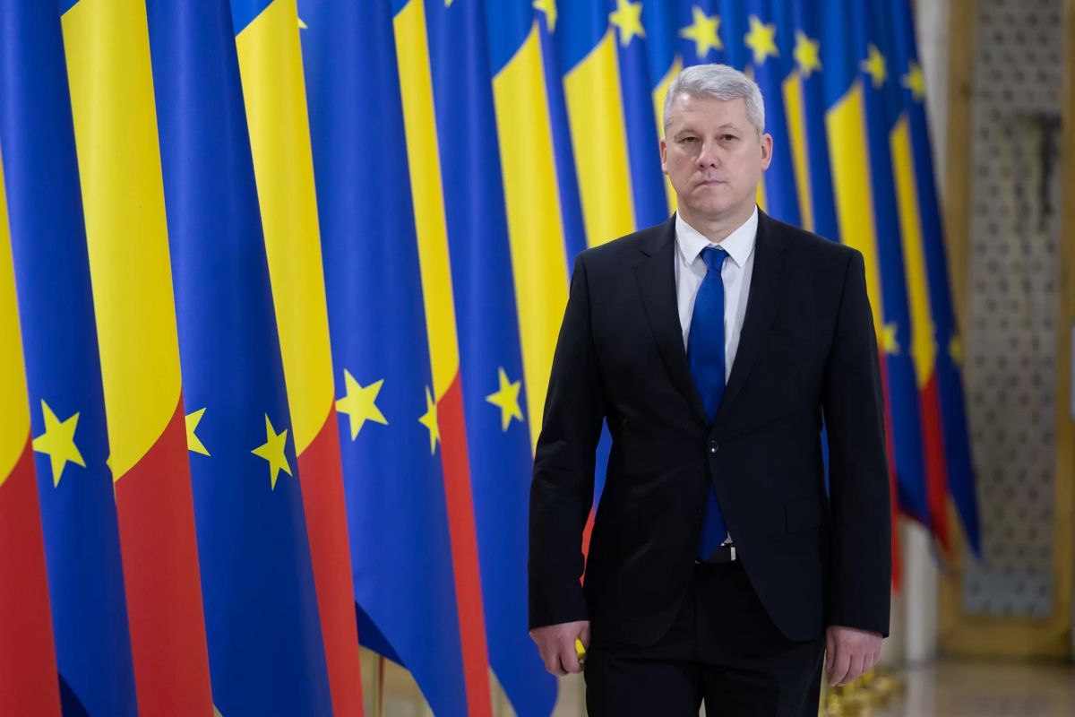 Primele declarații ale premierului interimar Cătălin Predoiu: România este și trebuie să rămână o țară ale cărei obiective de dezvoltare rămân ancorate în valorile euro-atlantice