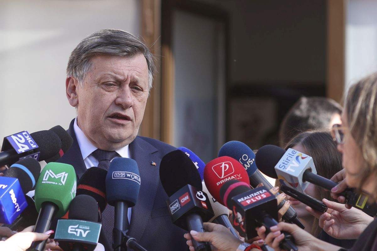 Crin Antonescu: „Am votat pentru o Românie unită, puternică, demnă”