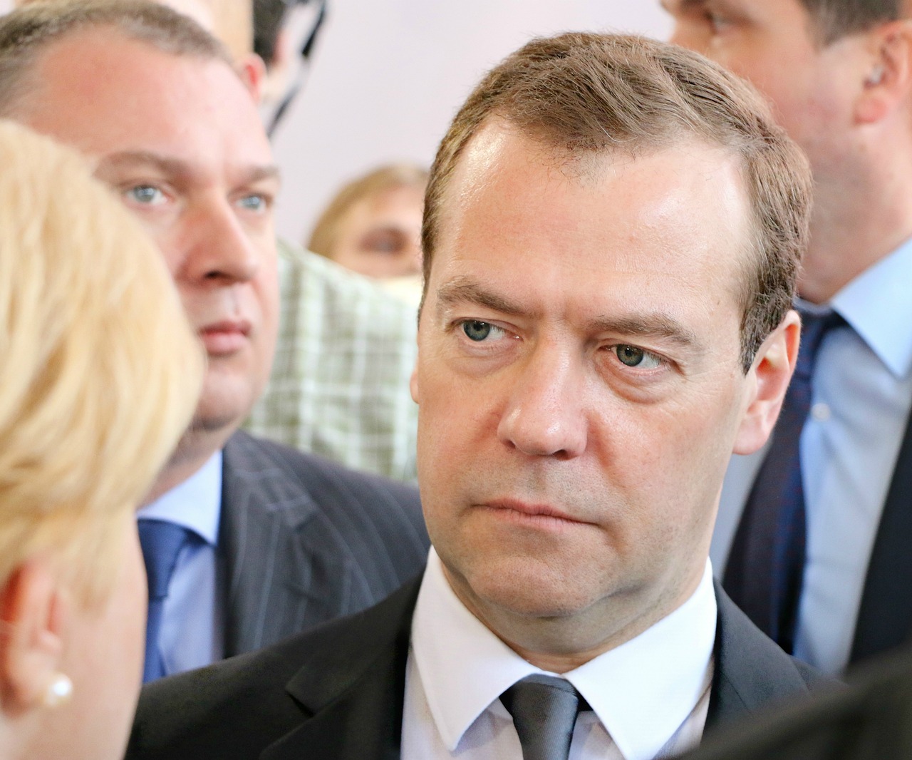 Medvedev a propus crearea unei uriaşe „zone tampon” în Ucraina