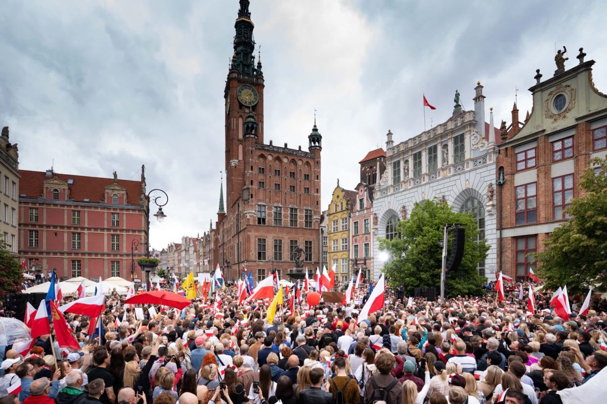 olonia alege, Bruxelles-ul așteaptă din nou cu sufletul la gură: naționaliștii sau liberalii?