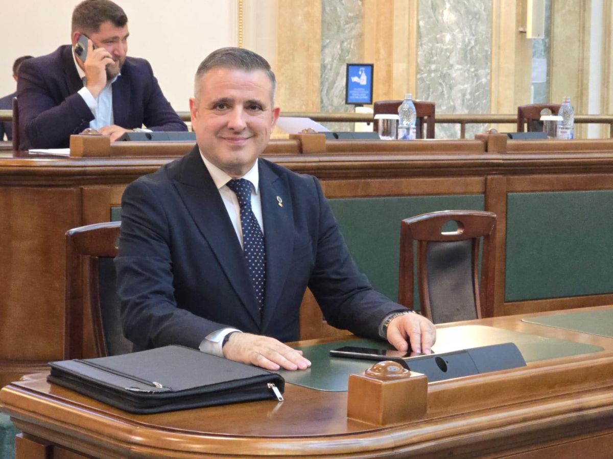 SĂPTĂMÂNA ONLINE | Ioan Turc, secretar de stat la Ministerul Justiției, înregistrat în timp ce solicită unui consilier local demisia în alb