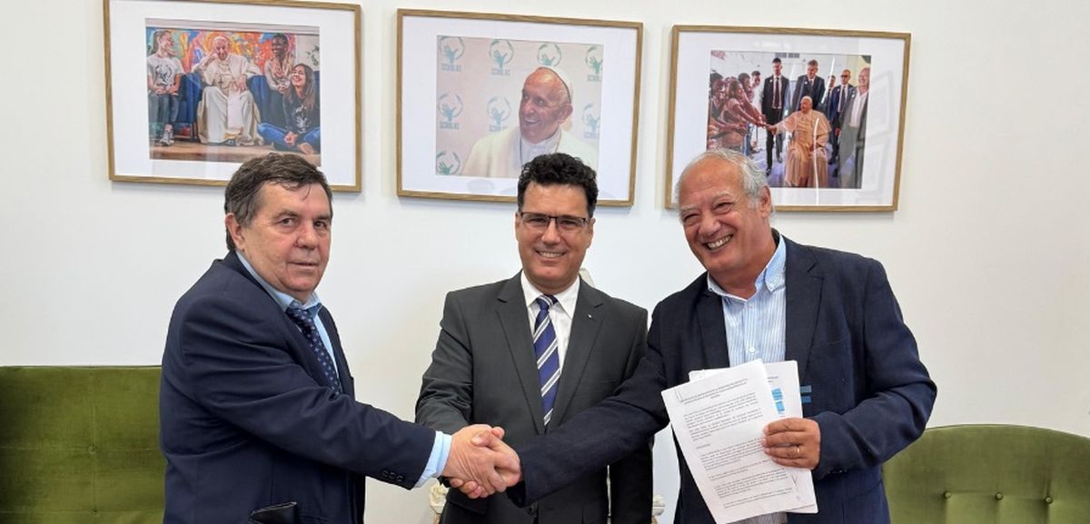 Un nou program de masterat, lansat de SNSPA și University of Meaning, universitate care funcționează sub autoritatea Statului Vatican