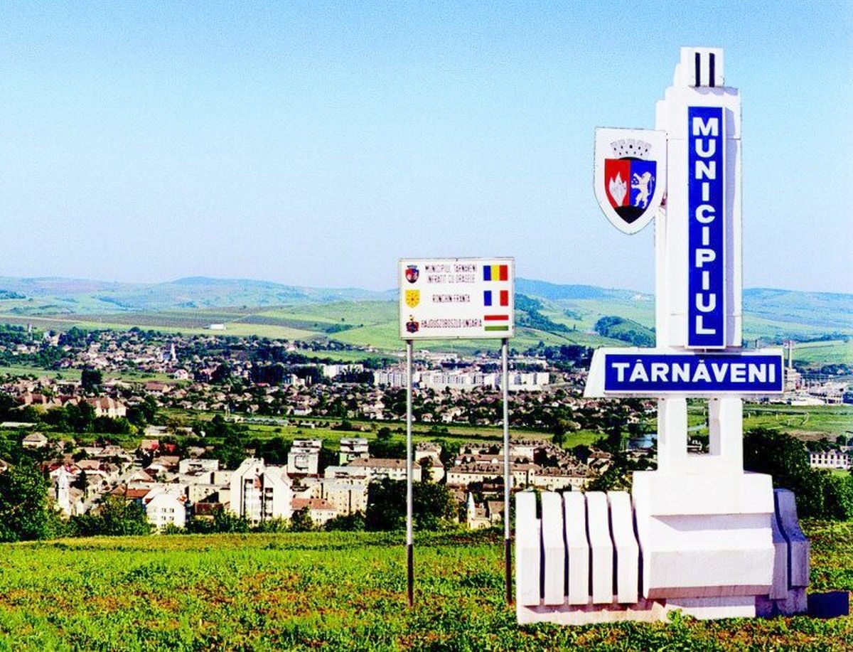 Cursurile şcolilor din Târnăveni şi cinci comune, suspendate din 16 iunie pe fondul creşterii salinităţii. Furnizarea apei, sistată în mai multe localități