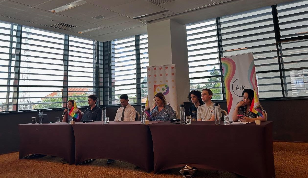 Oradea Pride 2025: „Nu stăm închiși în casă, așa cum a vrut administrația locală, ci vom ieși în stradă să ne cerem drepturile