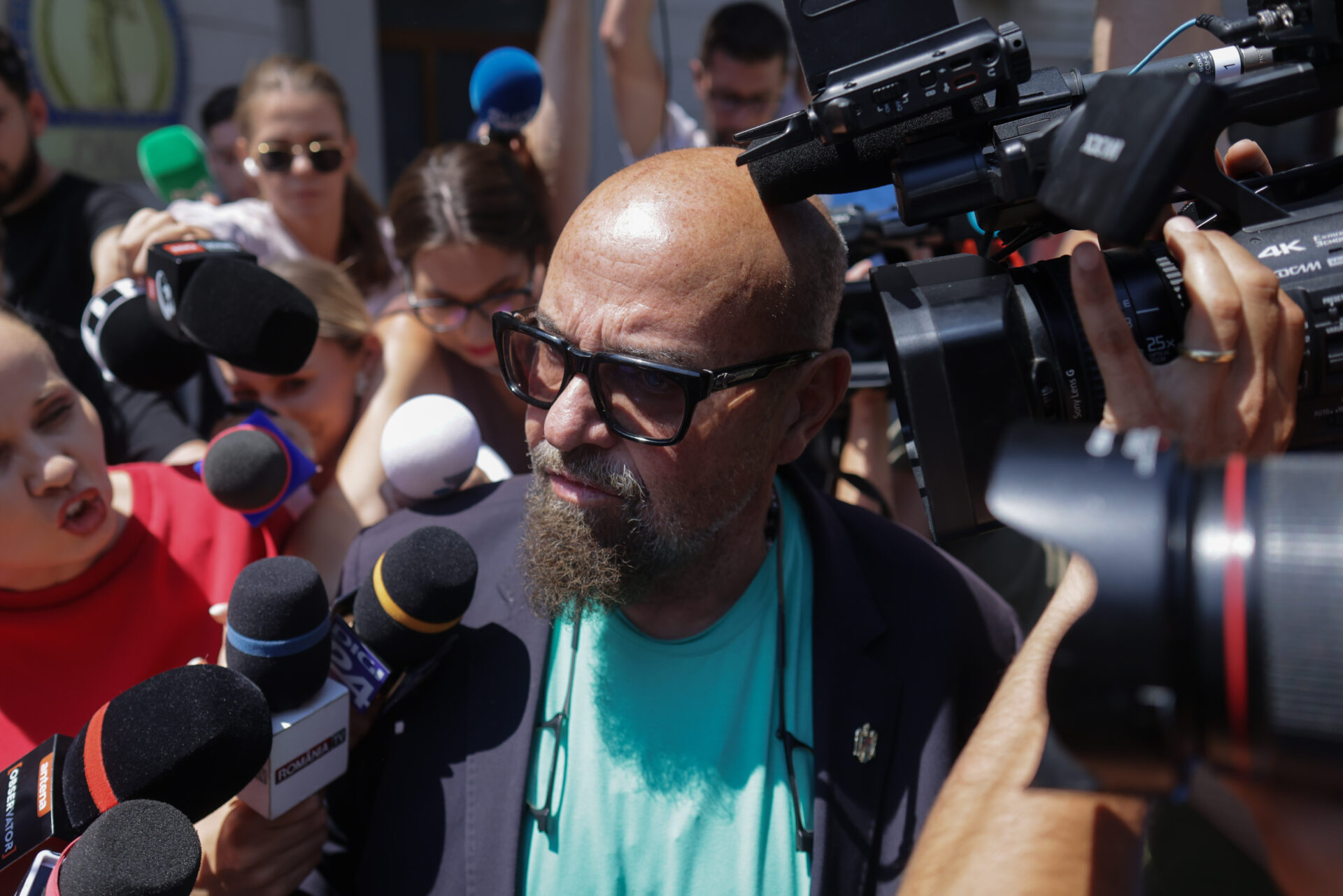 Aktual24 | Cum încearcă Cristian Popescu Piedone să se apere: „Dacă există dovadă, înseamnă că telefoanele mi-au fost ascultate”