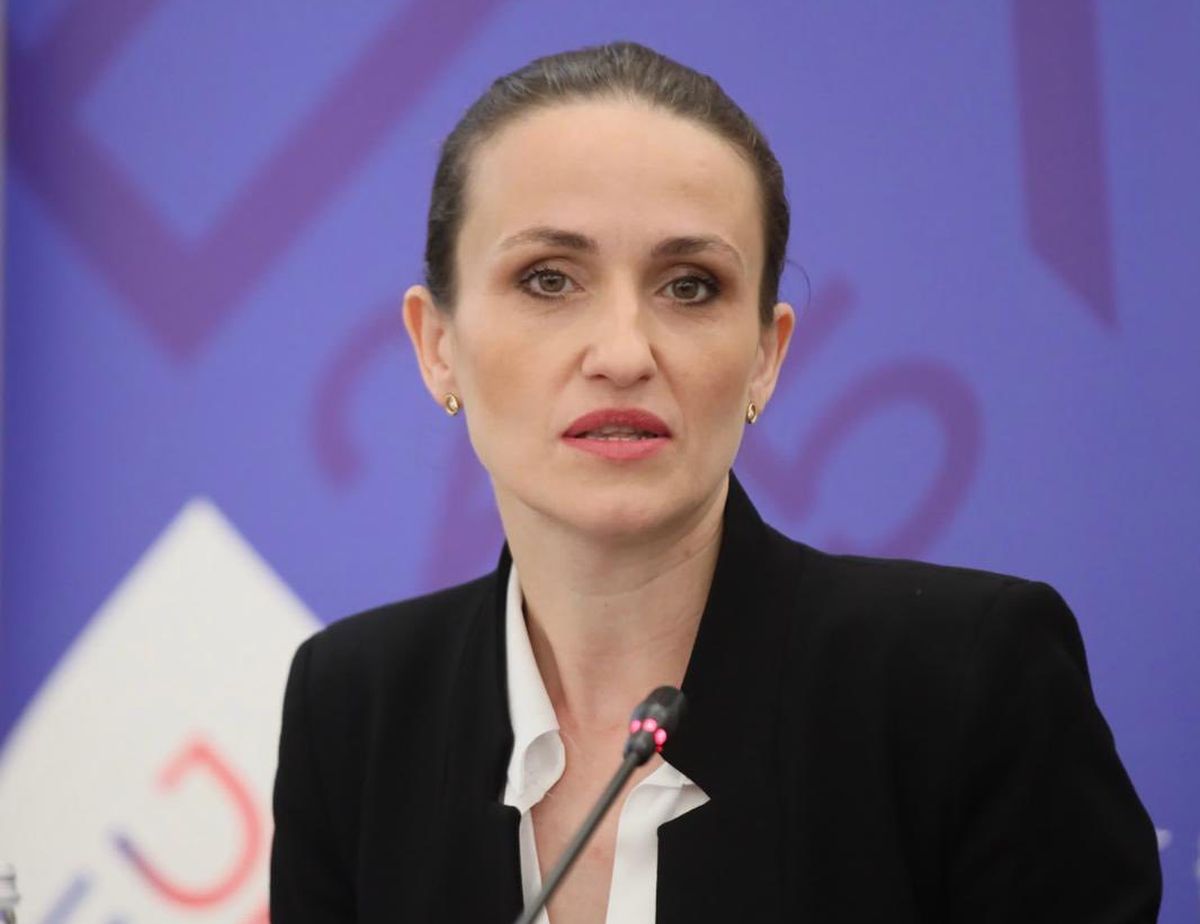 Taxe pentru servicii consulare pentru românii din diaspora. Ce servicii rămân gratuite