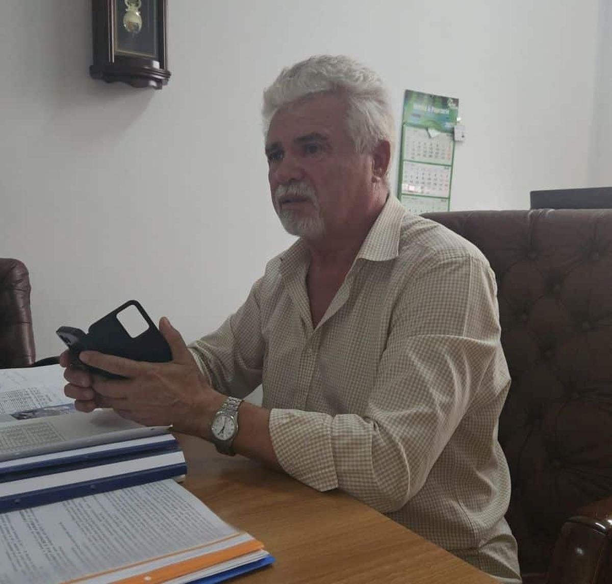 Nepotism de manual la Universitatea de stat „Vasile Alecsandri” din Bacău. Valentin Nedeff - șef Senat, fiul – prodecan, soția – administrator șef, iubita – lector, fina – decan