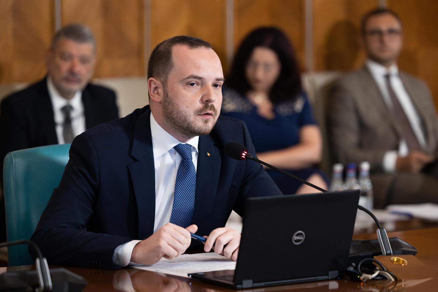 Ministrul Sănătății anunță evaluări stricte pentru șefii de secții din spitale: „Fiecare candidat va susține un examen real, fundamentat pe un proiect de dezvoltare a secției și a echipei medicale”. Calitatea universitară nu va mai fi singura recomandare pentru a deveni șef de secție