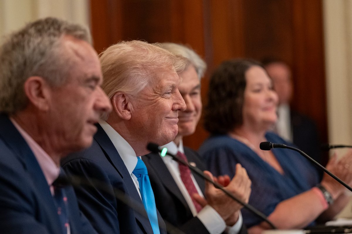 „Pentru că pot”. Trump face politică externă cu tarife comerciale 