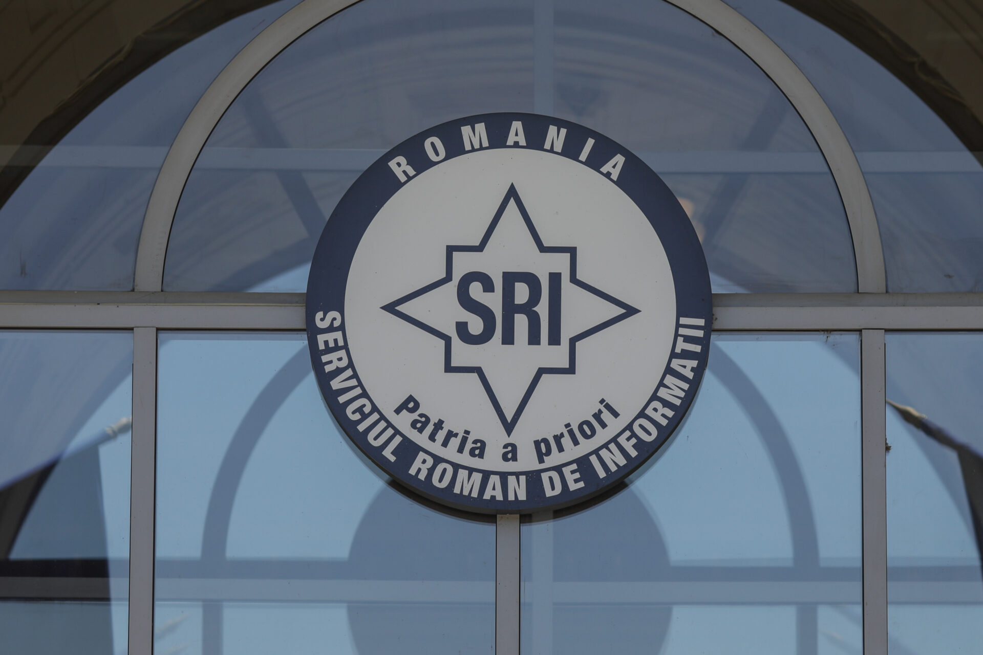 Numele vehiculate ca posibile nominalizări ale președintelui Nicușor Dan la șefia SRI și SIE