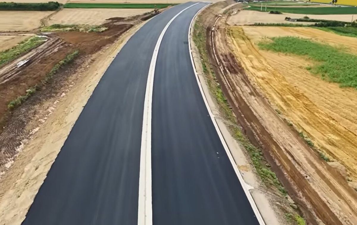 Unde suntem în 2025 cu autostrada A8? Ce șanse sunt să fie finalizată până în 2033