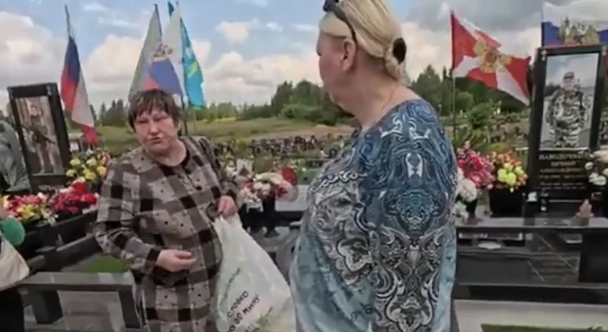 Aktual24 | Ce cred rușii simpli despre războiul din Ucraina: ”Și-au cumpărat pe banii lor veste antiglonț și căști”