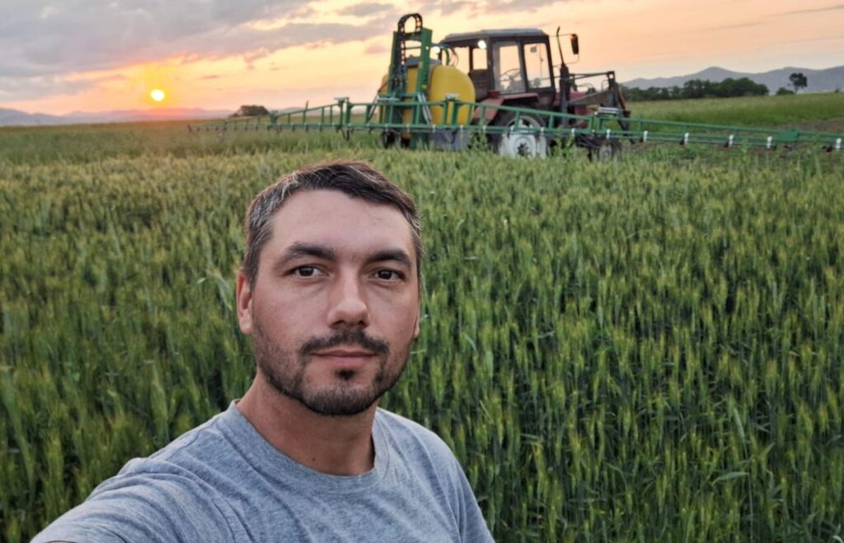 A lăsat baltă viața de corporatist de birou și s-a apucat de agricultură: „Timp liber este puțin, stresul e mare, dar satisfacția muncii compensează”