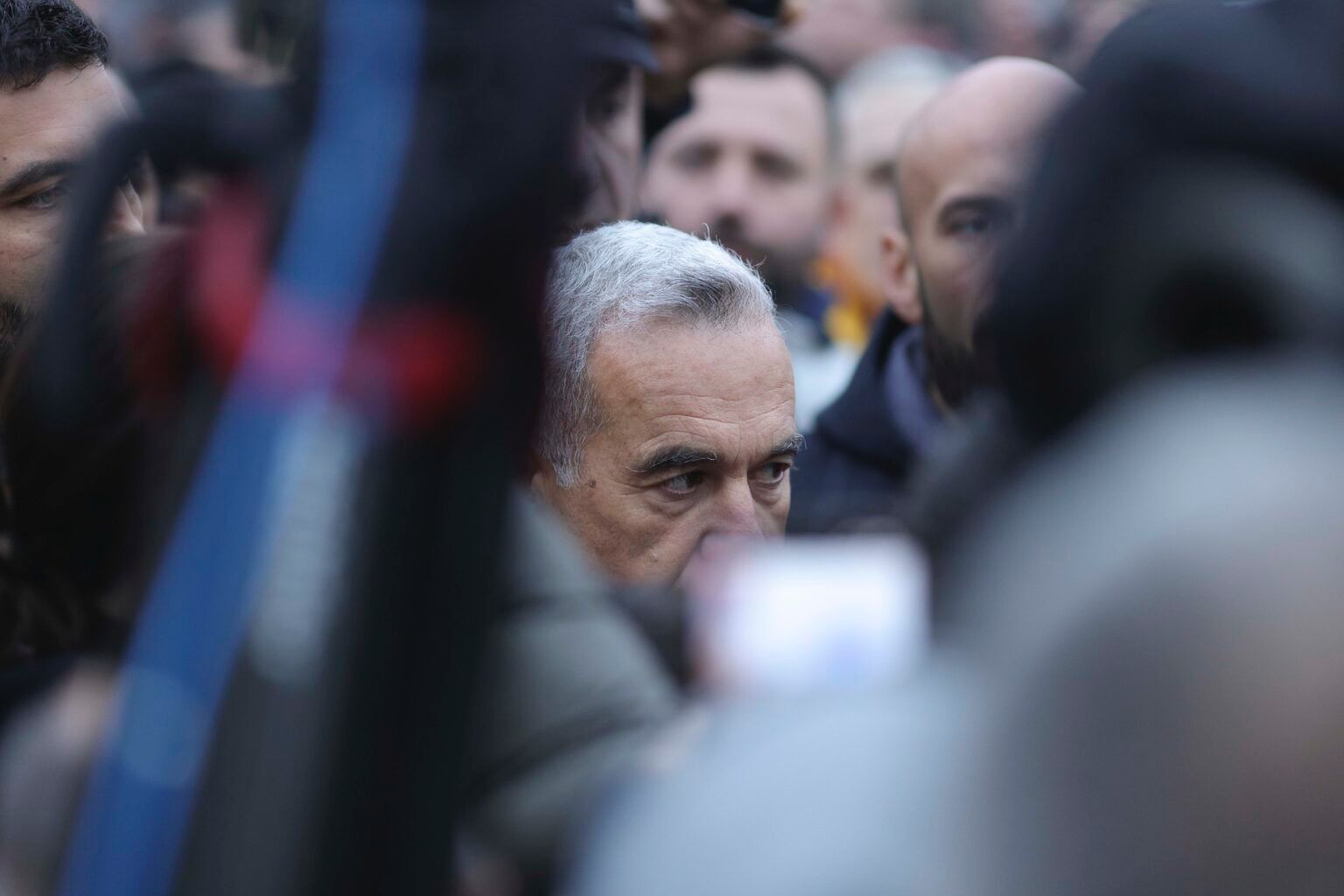 Opinie Aktual24: Clanurile, mercenarii și extremiștii din jurul lui Călin Georgescu