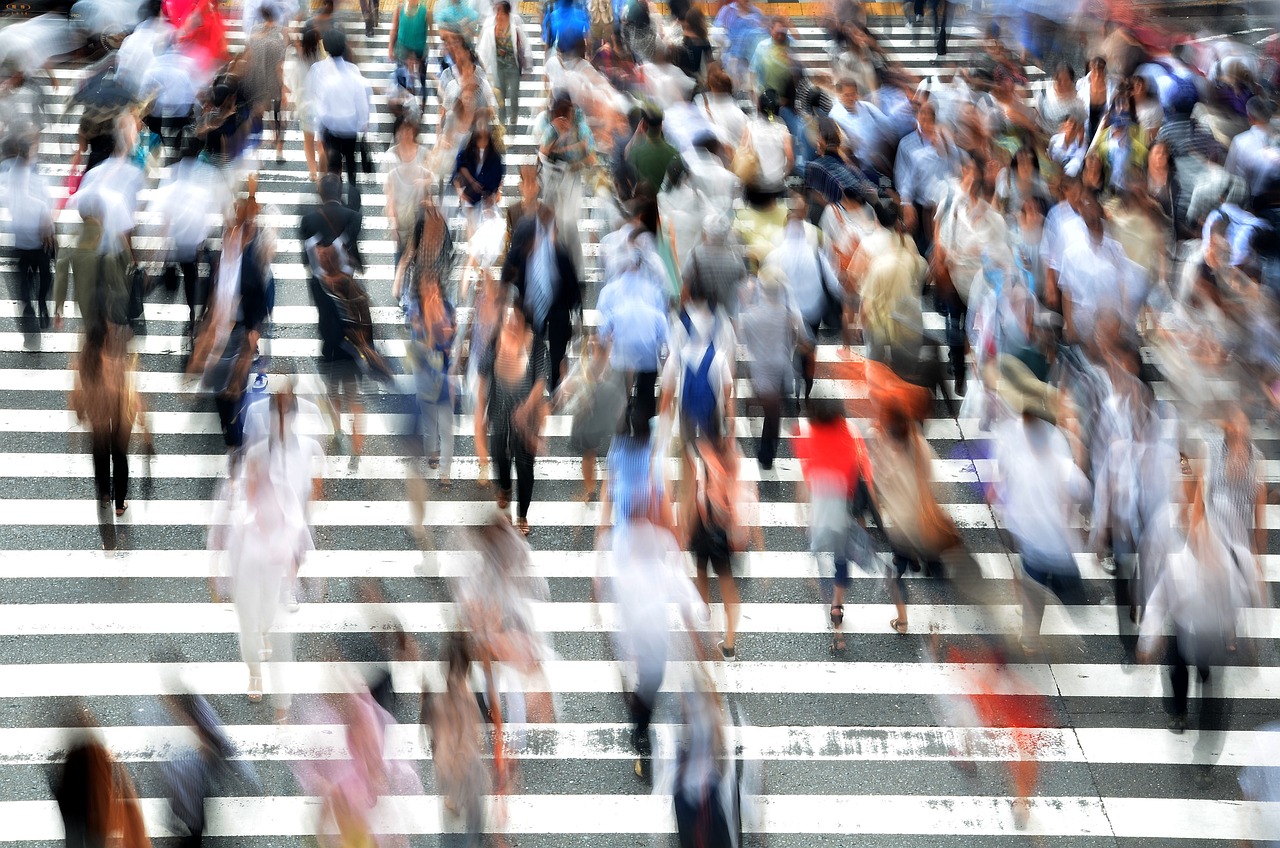 INS: România avea 19.036.031 milioane de locuitori la început de 2025. Sporul natural negativ adâncește declinul demografic