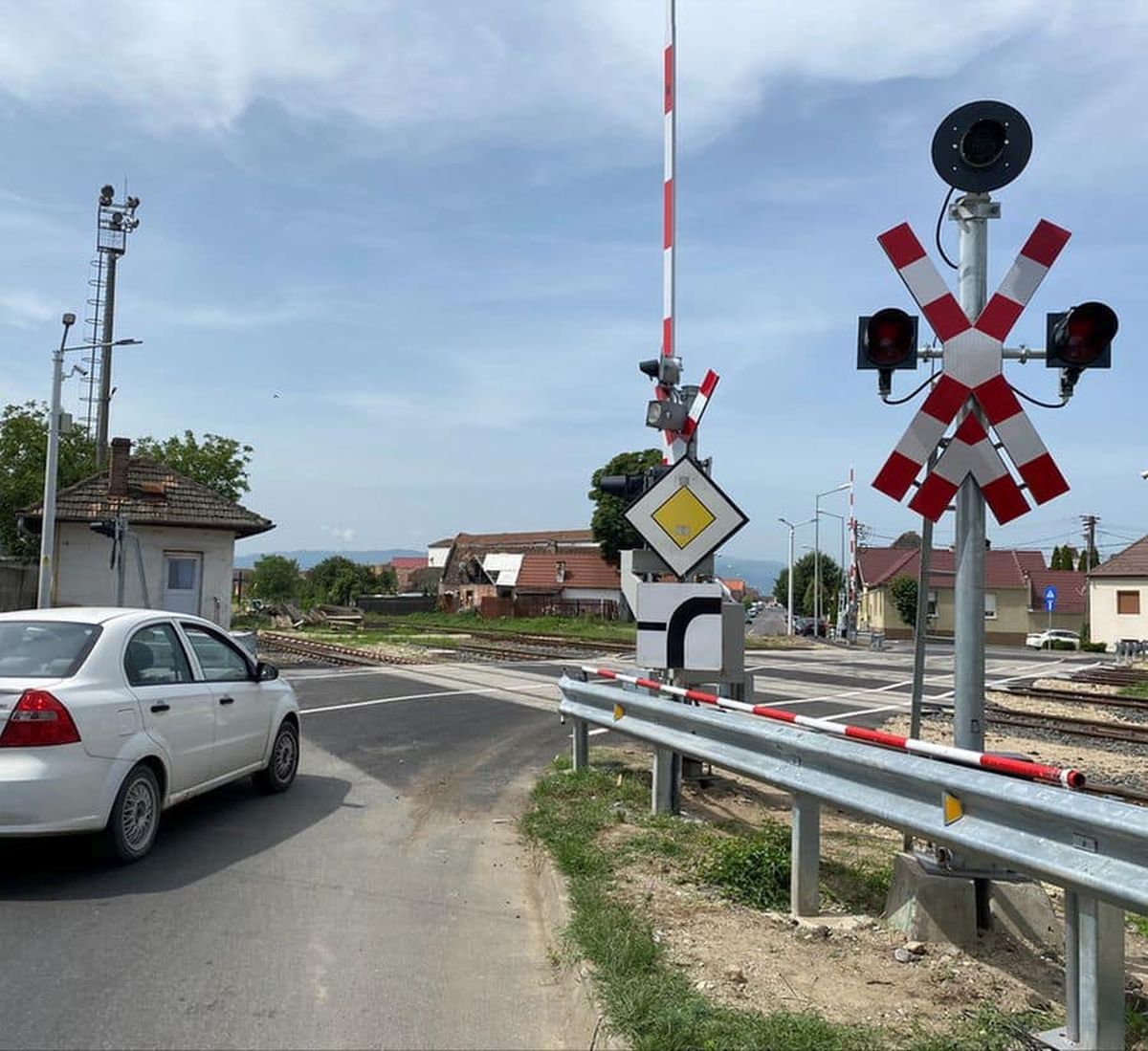 O lucrare neautorizată s-a transformat într-o armă pe marginea șoselei. O șină de cale ferată folosită ca parapet s-a înfipt în pieptul unei femei, omorând-o pe loc
