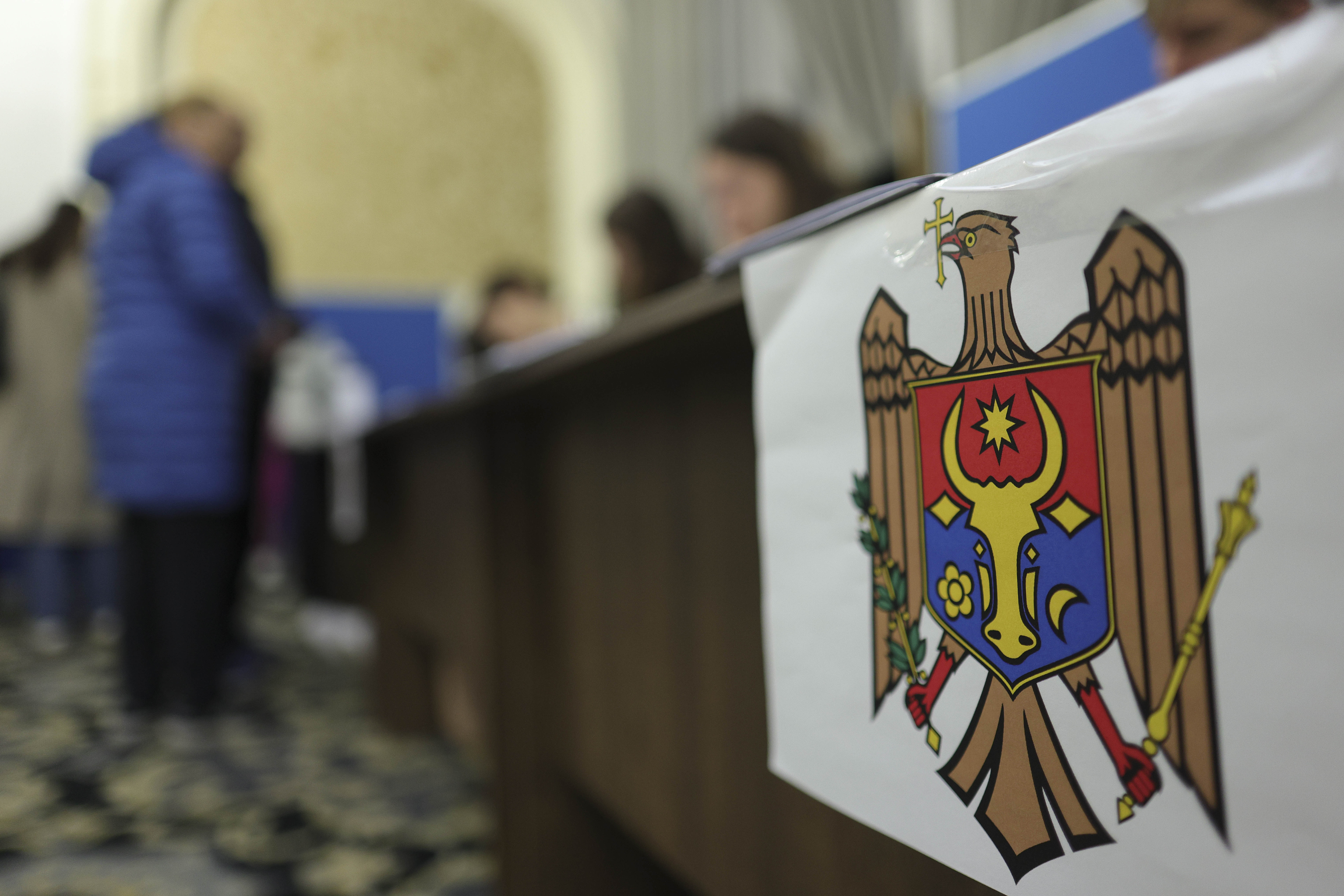 Basarabenii din Iași au transmis mesaje puternice compatrioților lor de acasă înainte de alegerile din Republica Moldova: „Moldova are nevoie să fie salvată, să se trezească. Nu există alternativă”