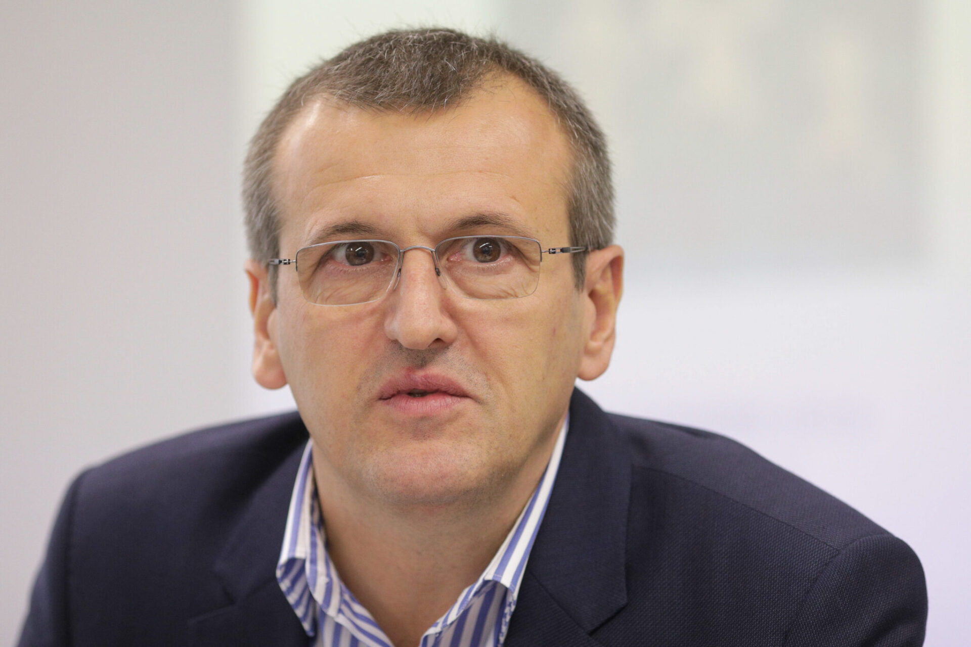 Interviu cu Cristian Preda. Efectul Bolojan asupra sistemului bolnav al Educației | Deutsche Welle