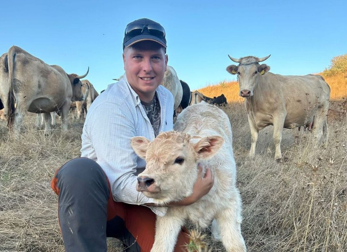 Cum a transformat un tânăr fermier din Iași o pasiune din copilărie într-o afacere agricolă solidă
