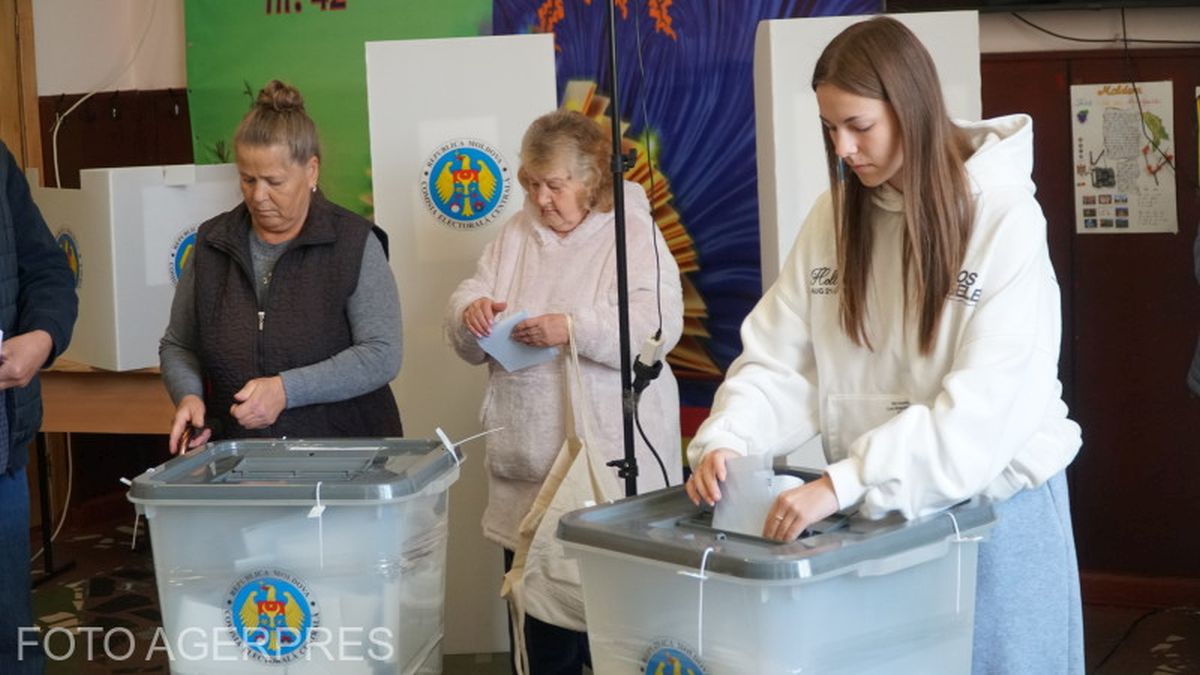 Alegeri în R. Moldova | Prezență la vot de 51.9% la închiderea secțiilor de votare din țară. Peste 267.000 de alegători au votat în diaspora
