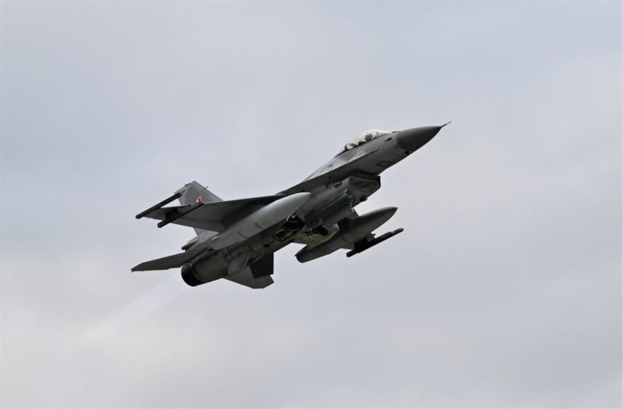 Polonia a doborât drone rusești, în timpul unui atac fără precedent asupra vestului Ucrainei
