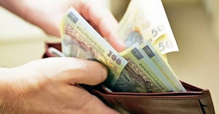 Creșterea TVA la 24%, un colac de salvare a crizei bugetare | Deutsche Welle