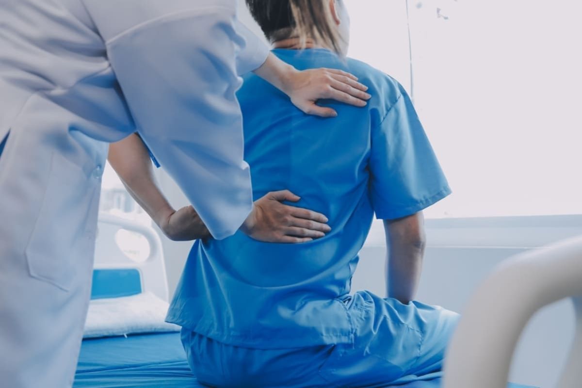 Cum îți poate îmbunătăți viața o evaluare ortopedică completă?