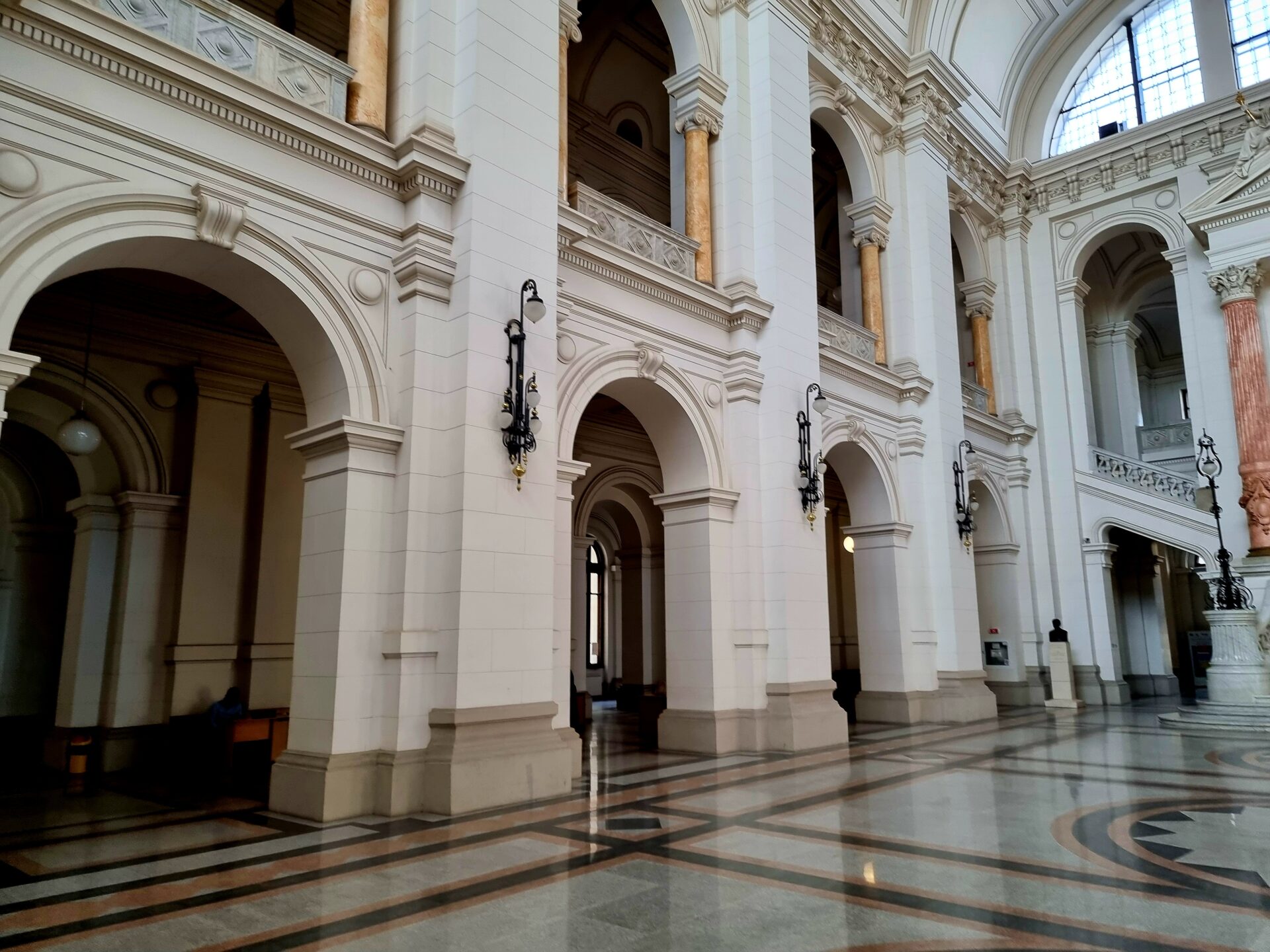 Curtea de Apel București e în grevă din 26 august