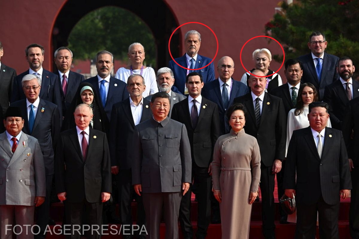 Aktual24 | Adrian Năstase și Viorica Dăncilă, fotografie la Beijing împreună cu președintele Chinei, Xi Jinping, Vladimir Putin și dictatorul nord-coreean Kim Jong Un