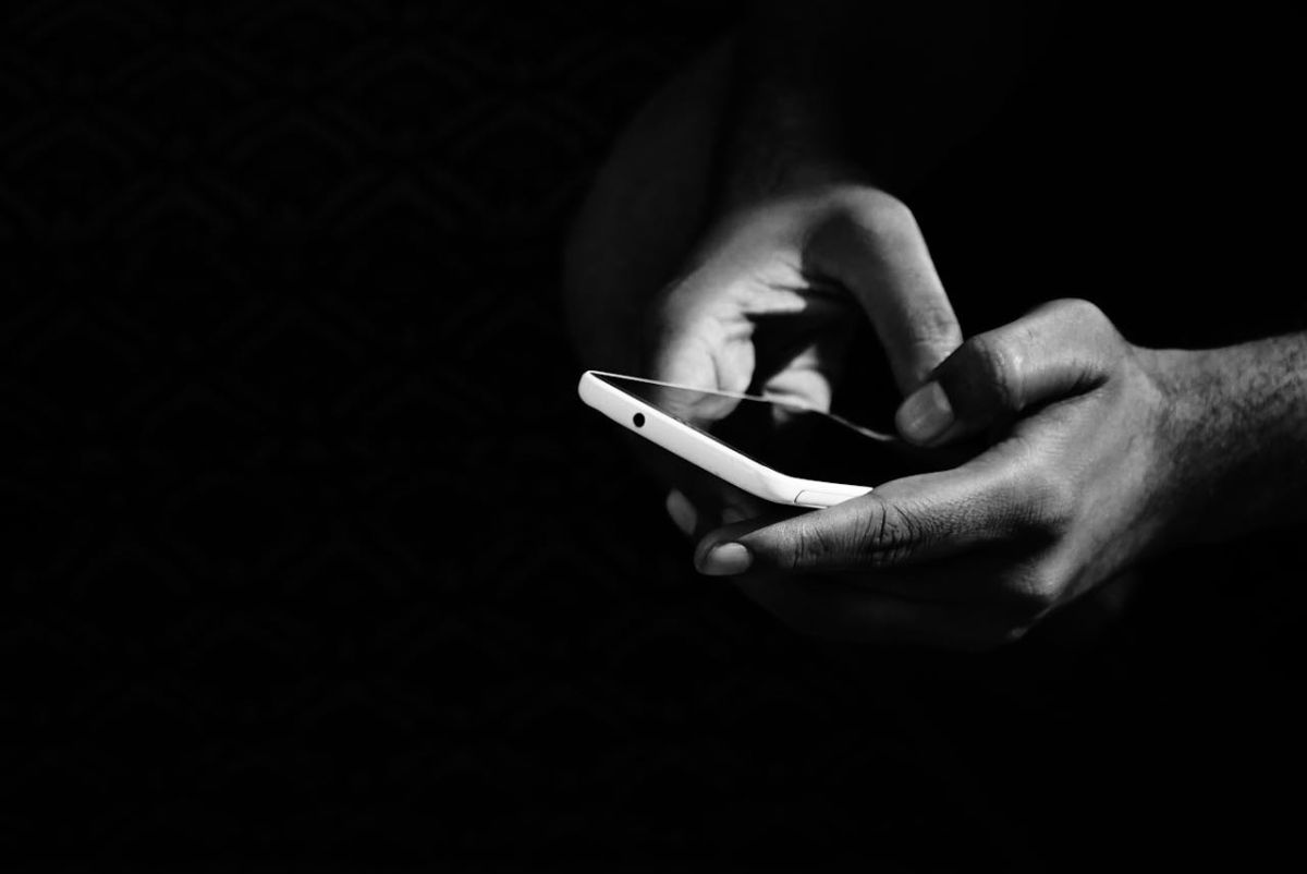 Comunici prin Max? FSB-ul te urmărește sau cum încearcă Putin să controleze comunicațiile