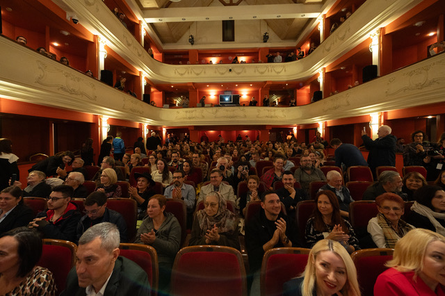 Astra Film Festival 2025 ziua 9 Jurnal de festival. O zi a aplauzelor, pe scenă și în afara ei la Astra Film Festival 2025