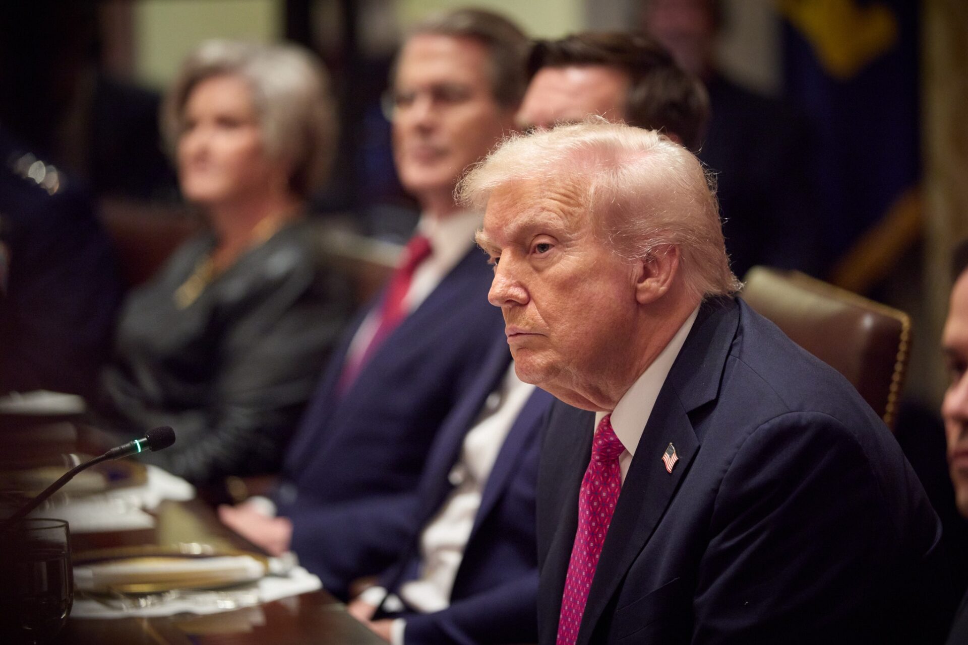 Trump sugerează împărțirea regiunii Donbas pentru a pune capăt războiului din Ucraina
