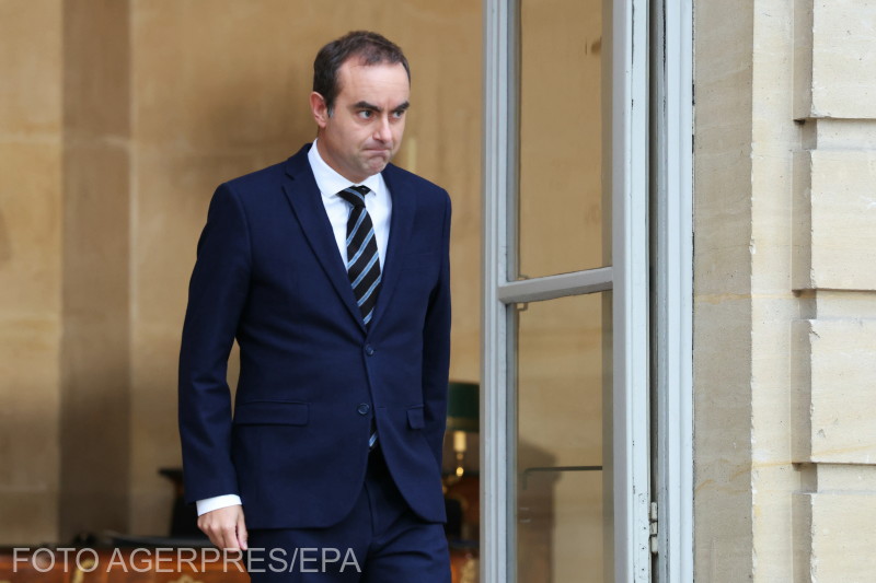 Noul prim-ministru al Franței, Sebastien Lecornu, demisionează