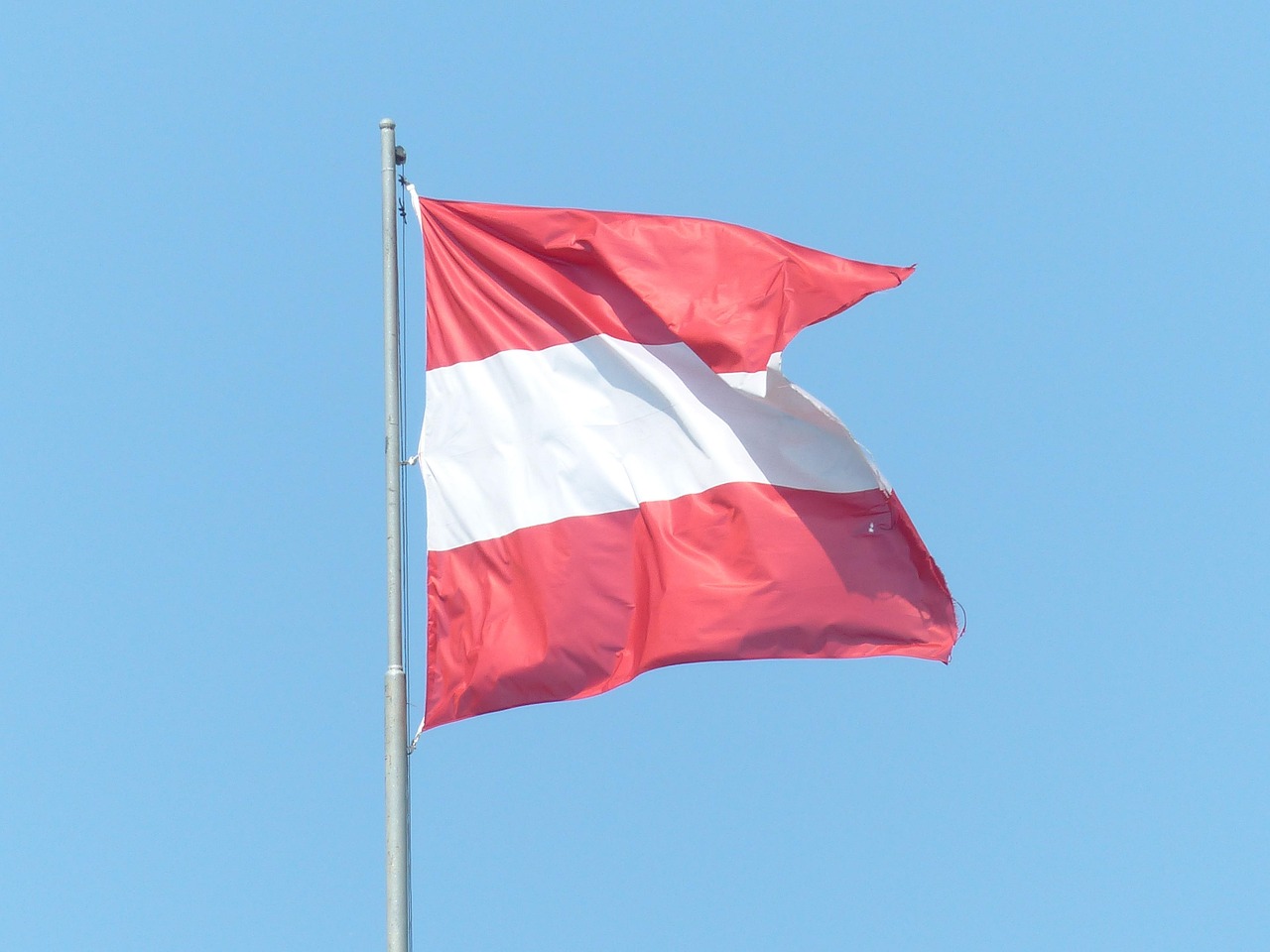 Austria își schimbă poziția și va susține noul pachet de sancțiuni al UE împotriva Rusiei