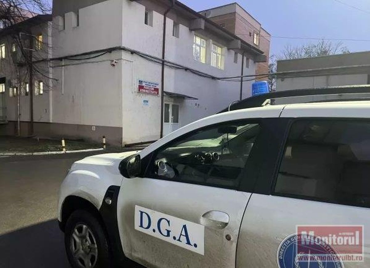 Asistentă de la Spitalul Județean din Botoșani, trimisă în judecată pentru dare de mită