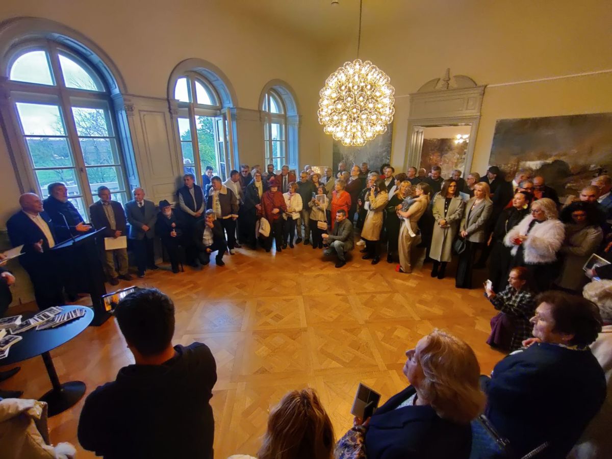 Ce poți face cu un Palat la sat. Cum se poate pune o mică localitate rurală pe harta culturală