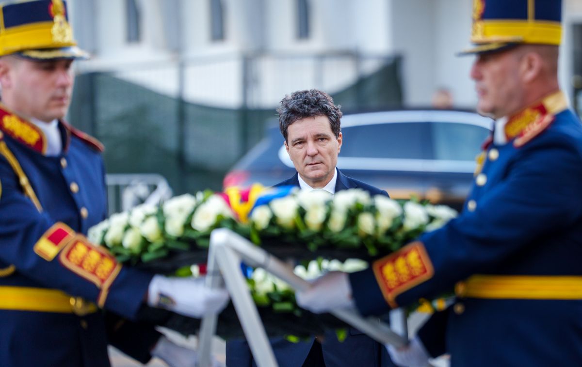 Președintele Nicușor Dan a depus o coroană de flori în memoria victimelor de la „Colectiv”