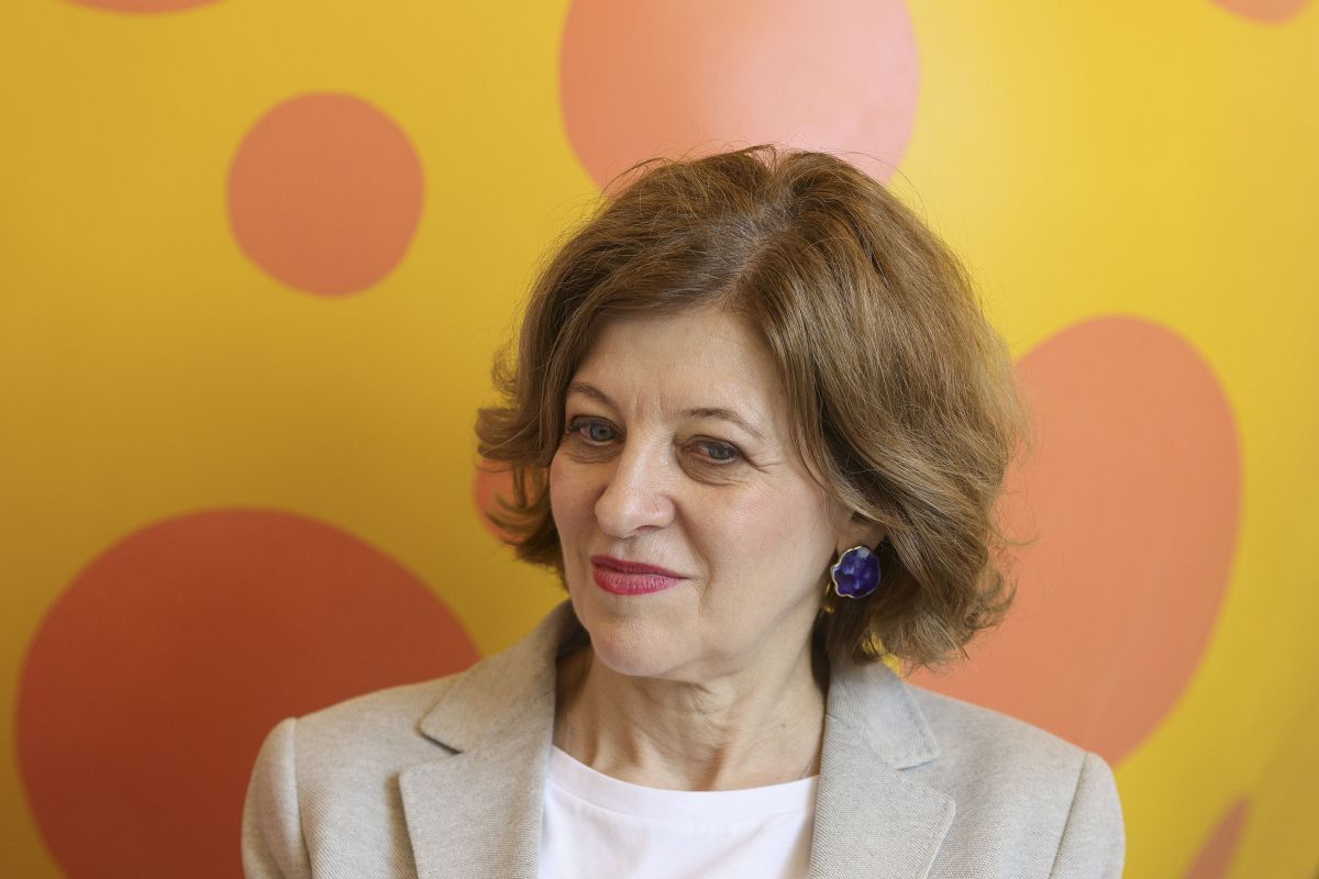 oana gheorghiu INQUAM_Photos_Octav_Ganea Oana Gheorghiu, fondatoare a asociației „Dăruiește viață”, propusă de Ilie Bolojan pentru postul de vicepremier