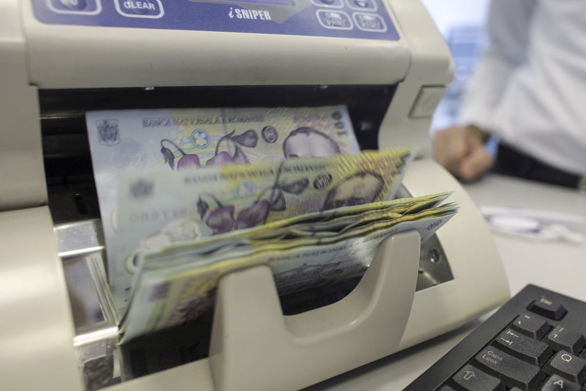 Deficitul nu e doar o cifră: plătim scump pentru lipsa de reforme